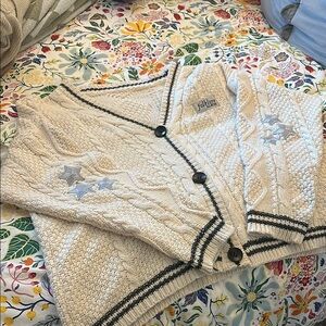Taylor Swift Folklore Album Cardigan (XL/2XL)